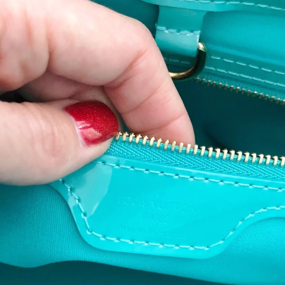 LOUIS VUITTON Tiffany Blue Lagoon Bag Authentic - Picture 7 of 8